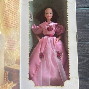 NRFB Vintage Sweet Valentines Barbie Special Edition 💕
